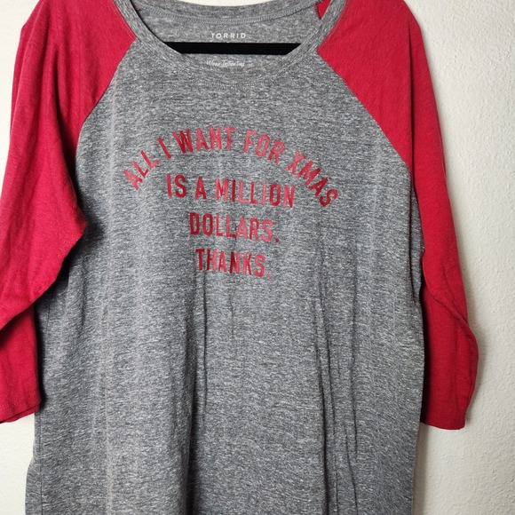 Torrid "All I want for Christmas is a Million $" Baseball Tee Plus size 2X - Picture 3 of 6